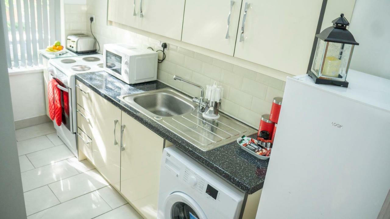 Comfort Stay Apartments Birmingham Luaran gambar