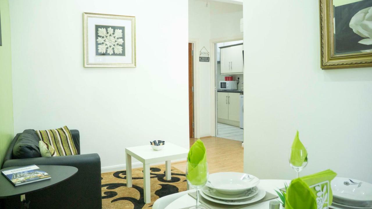 Comfort Stay Apartments Birmingham Luaran gambar
